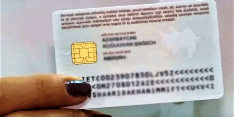 Azərbaycanda bu il 924 uşağa ananın soyadı verilib