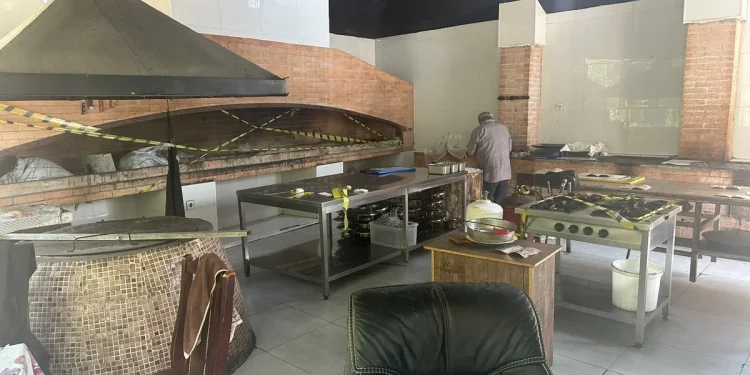 11 nəfərin zəhərləndiyi restoran bağlandı