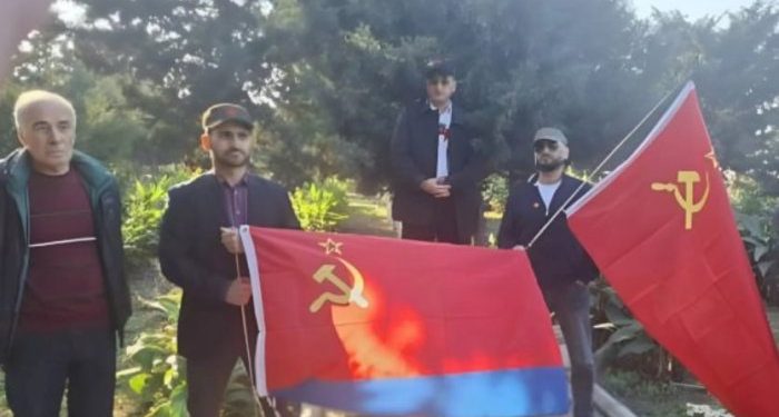 Bakıda SSRİ bayrağı ilə yürüşə cəhd edən şəxslərə həbs cəzası verildi