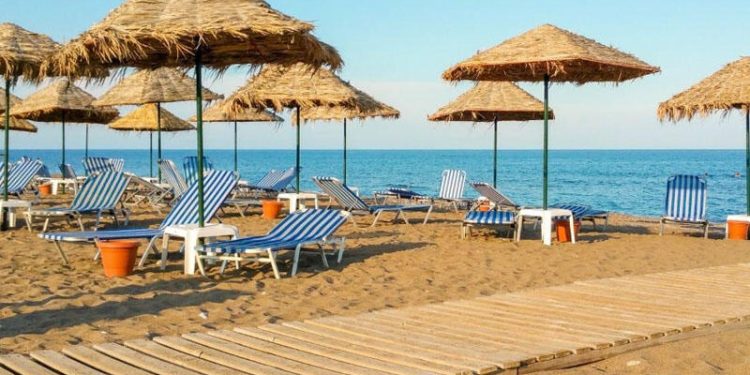 Çimərliyə gedənlərin nəzərinə: Dəniz suyunun temperaturu açıqlandı