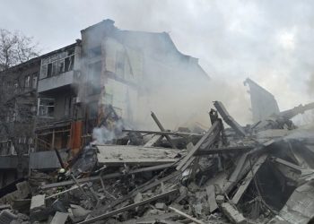 Rusiya Xersona genişmiqyaslı zərbələr endirdi: Ölən və yaralananlar var