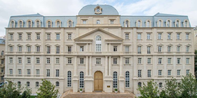 Azərbaycanda dövlət borcu ilə bağlı yeni statistik bülleten açıqlanıb