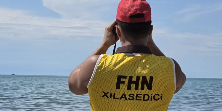 Nardaranda və Sumqayıtda dənizdə batmaq təhlükəsi ilə üzləşən iki nəfər xilas edilib