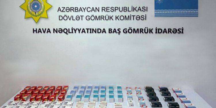 Gömrük qaydaları pozularaq Azərbaycana gətirilən 93 qutu dərman aşkarlanıb