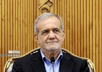 Pezeşkian: ABŞ ilə danışıqlar təslim olmaq demək deyil