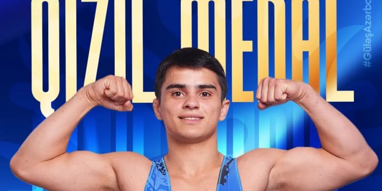 Ayxan Cavadov ardıcıl ikinci dəfə dünya çempionu oldu