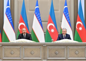 Azərbaycan və Özbəkistan prezidentləri mətbuata bəyanatlarla çıxış ediblər