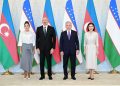Azərbaycan ilə Özbəkistan prezidentləri və birinci xanımlar “Kuksaroy” Dövlət İqamətgahında birgə foto çəkdiriblər