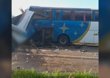 Braziliyada avtobusla yük maşını toqquşub: azı 22 nəfər ölüb