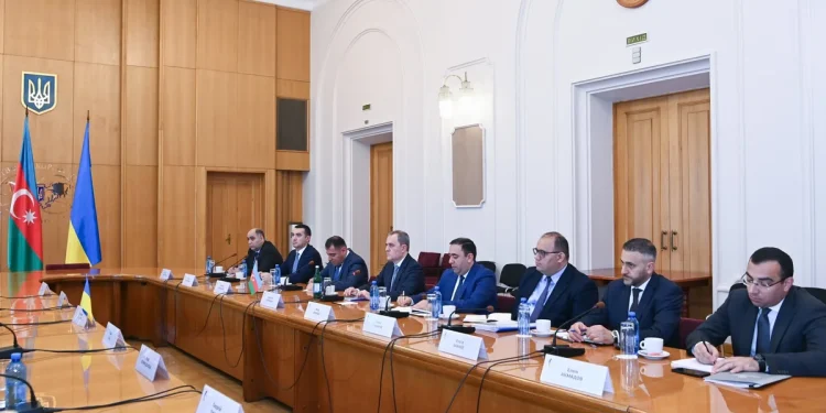 Bakıdan Moskva və Kiyevə sülh mesajı