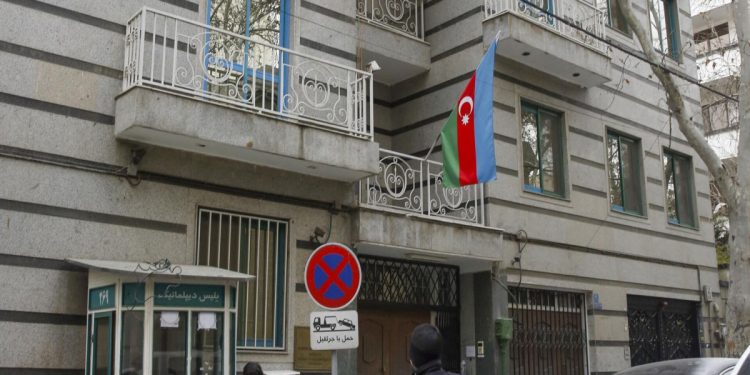 İran Azərbaycan səfirliklərinin fəaliyyət göstərdiyi xüsusi kateqoriyaya daxil edilib