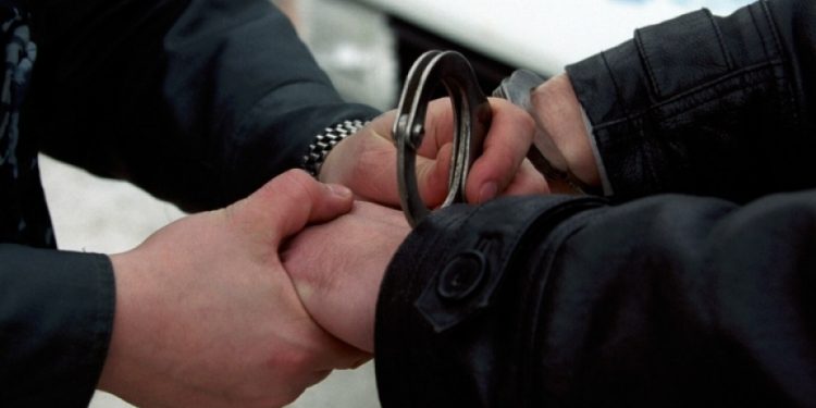 Qaradağda anbardan 70 min manatlıq telefon və aksesuar oğurlanıb
