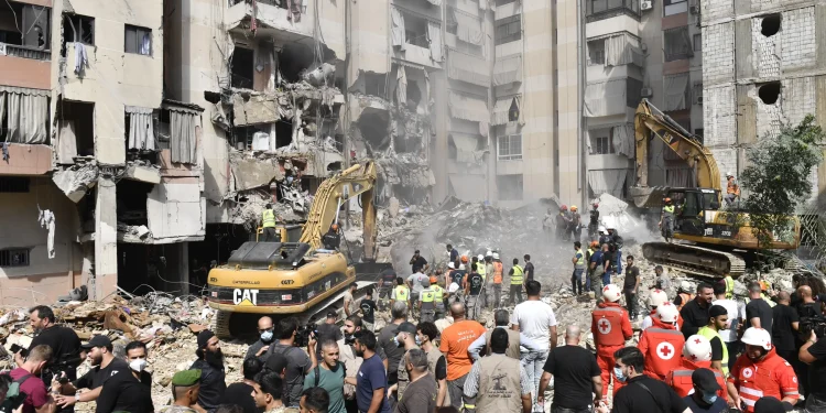 İsrailin Livanın cənubuna zərbələri nəticəsində 6 nəfər ölüb