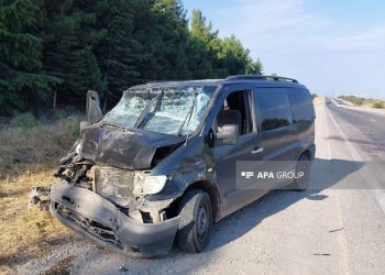 Mikroavtobus “KamAZ”a çırpıldı: 5 nəfər yaralandı