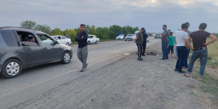 Şəmkirdə dəhşətli qəza: 6 nəfər öldü, 7 nəfər yaralandı