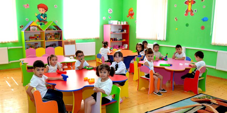 44 mindən çox uşaq bağçalara qəbul olunub