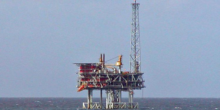 Neft platformasında bədbəxt hadisə: işçi öldü