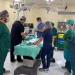 Azərbaycanda 3 yaşlı uşağın əli ət maşınında qaldı: 8 saatlıq əməliyyatın detalları