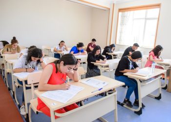 Boş qalan plan yerlərinə 390 nəfər qəbul olub