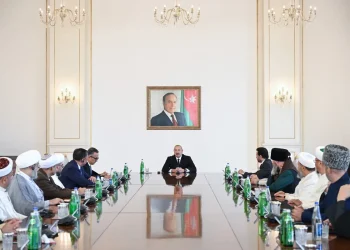 Prezident İlham Əliyev Bakıda keçirilən beynəlxalq konfransların iştirakçılarını qəbul edib
