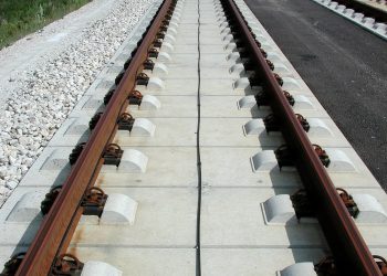 Lənkəranda dəmiryolu relslərini oğurlayan 3 nəfər saxlanılıb