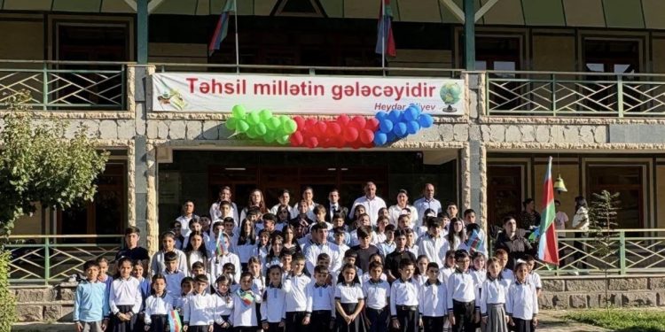 Azad edilmiş ərazilərdə 7 məktəbdə ilk dəfə Bilik Günü qeyd olunub