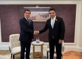 Hikmət Hacıyev Alen Simonyanla Bişkekdə görüşüb