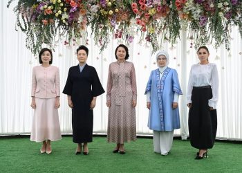 Bişkekdə birinci xanımlar üçün mədəni proqram təşkil olunub – FOTO