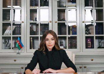 TƏBİB tabeliyində çalışan tibb işçilərinin əməkhaqları artırılır